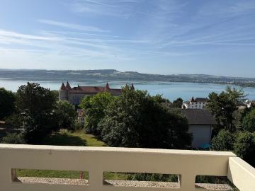 Rent a 6 ½ rooms duplex in Grandson Flatfox