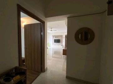 Rental | 3 BHK + 1198 Sq.Ft. Apartment in Experion Capital