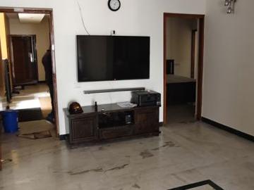 Rental | 3 BHK + Servant Room 1800 Sq.Ft. Apartment in...