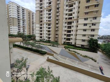 Rental | 2 BHK 1304 Sq.Ft. Apartment in Prestige Royale...