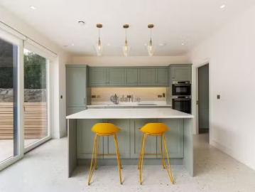 For Rent! Elton Mews, Elton Court, Sandycove, Co. Dublin...