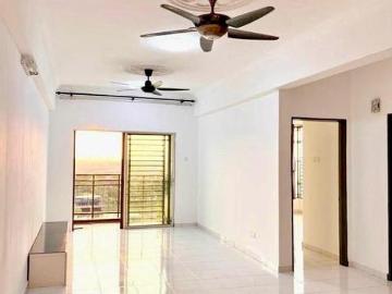 Renovated Lake View High Floor 3R2B Shah Alam