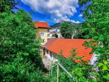 Renovierer aufgepasst! Haus in toller Lage nähe Hoher...