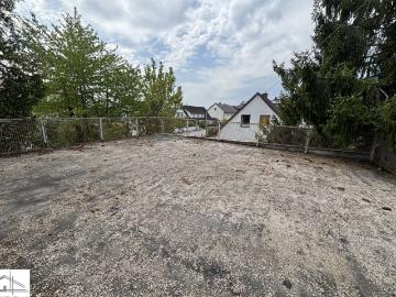 Renovierungsbedürftiges Wohnhaus mit Großem Potenzial...