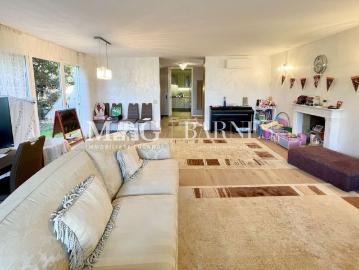 Ref. 1940 – MONTAGNOLA – Collina d’Oro: Moderne Villa...
