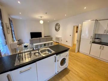 Regent Street, City Centre, Property for rent
