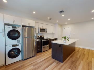 Reid Drive 2 Bedroom Apartment for Rent at 14 Skylark...