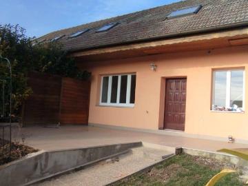 Reihenhaus zu vermieten 128m² Neu Saniert
