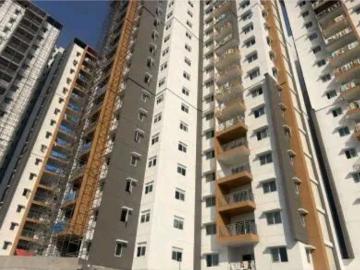 Resale | 3 BHK + 1594 Sq.Ft. Apartment in Aparna Cyber Shine