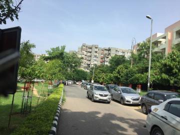 Resale | 3 BHK 1600 Sq.Ft. Apartment in Jawahar Nagar