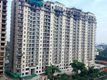 Resale | 2 BHK + 1250 Sq.Ft. Apartment in Omaxe City