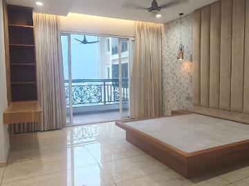 Resale | 4 BHK + Pooja Room,Servant Room 4070 Sq.Ft....