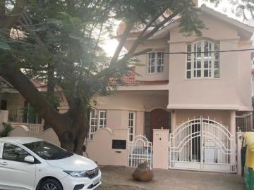 Resale | 5 BHK + Pooja Room 3500 Sq.Ft. Independent...