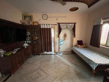 Resale | 6+ BHK 275 Sq.Yd. Independent House in Anand...