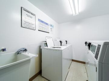 River Heights Studio Apartment for Rent at 3312 105 Ave...