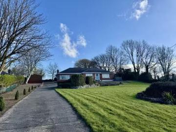 Riverview, Urlan Beg, Newmarket On Fergus, Shannon, Co....