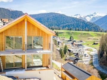 Roof flat with 3.5 rooms on sale in Davos Wiesen |...