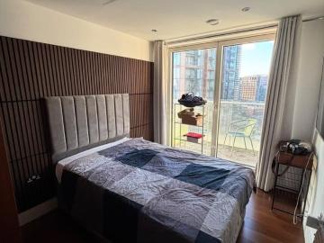 Room in a Shared Flat, Talisman Tower, E14