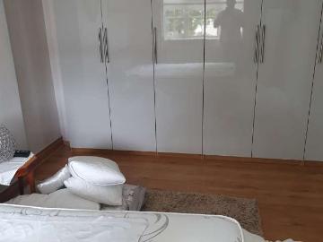 Room, 4 bedrooms, professionals, all bills included