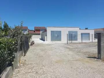 Roques 31120 Location parking