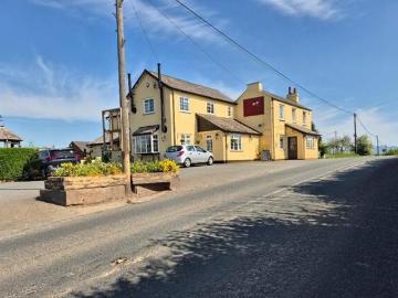 Ross Road, Royal Oak, Much Marcle, Pub For Sale