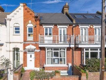 Royal Road, Teddington, 2 Bedroom Maisonette