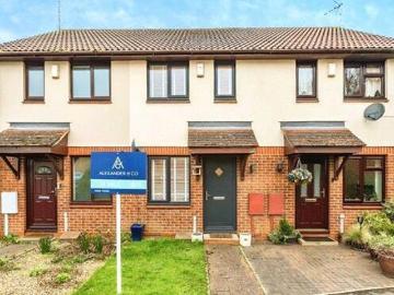 Rudds Close, Winslow, 2 Bedroom Terraced