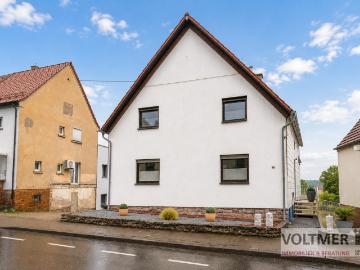 RUHEPOL freistehendes Einfamilienhaus mit Doppelgarage...
