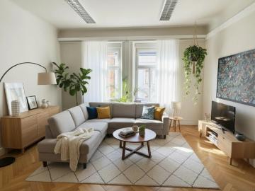 RUHIGE INNENSTADTLAGE: LUXURIÖSE 6 ZIMMER ALTBAUWOHNUNG...