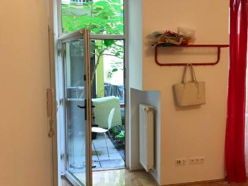 Ruhige, möblierte 42m² Wohnung mit Privatgarten – 2....