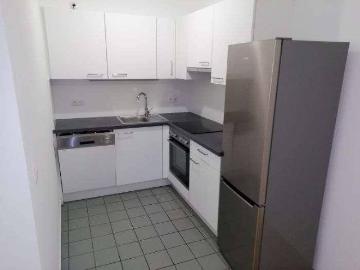 Ruhiger 2 ZIMMER NEUBAU + neuwertige Einbauküche +...