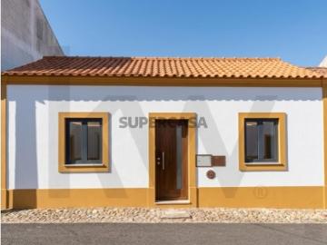 Terreno urbano com 900m²