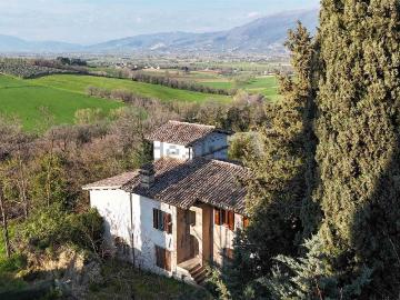 Rustici e casali in vendita di 245 m² in Località...