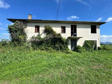 Rustico / Casale in vendita a Agugliaro VI