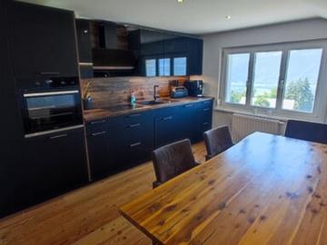 Schöne 2 Zimmer Wohnung mit traumhafter Aussicht