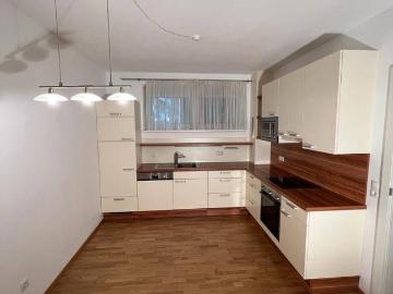 Schöne absolut RUHIGE Neubau Wohnung 2 1/2 Zimmer in...