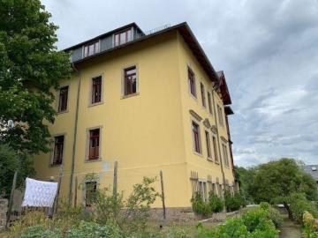 Schöne Singlewohnung in Traumlage mit Einbauküche