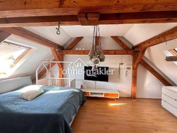 Hochwertig sanierte Maisonette Wohnung mit 3 Zimmern,...
