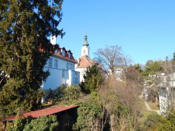 Sanierte Dachterrassenwohnung mit Fernblick in der...