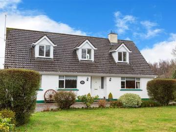 Croghan View Cottage, Ballybeg, Tinahely, County...