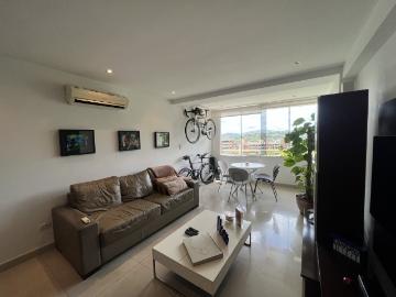 Se Vende Apartamento en Lomas del Sol 87 mts 2H/2B/2P