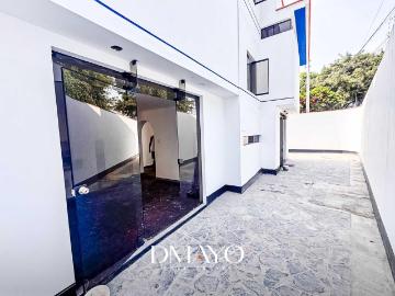 Se vende casa como uso para ofcina cerca al pentagonito...