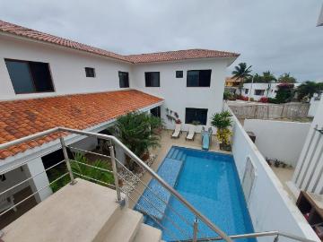SE VENDE LINDA VILLA A POCOS METROS DE LA PLAYA EN PUNTA...