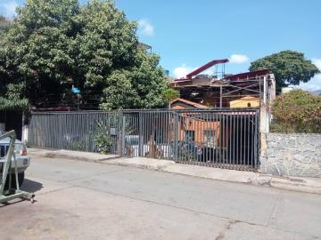 Se alquila habitación 40m2 Los Rosales 9482