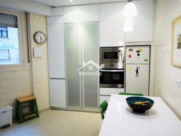 Se Alquila precioso Piso de 2 Dormitorios y 2 baños en...