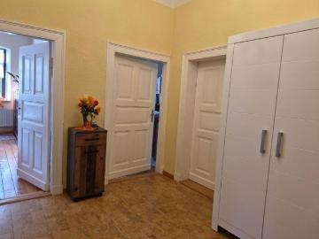 Sehr schöne 4 Zimmer Wohnung