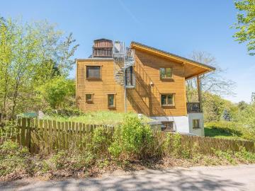 Holzblockhaus mit modernster und ökologischer...