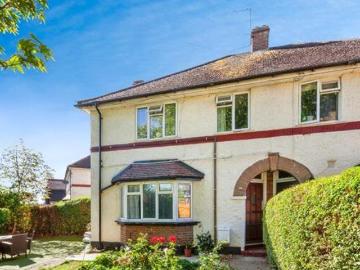 Shaftesbury Avenue, Feltham, 2 Bedroom Flat