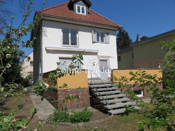 Sonnenterrasse und Saunalandschaft nahe Spandauer Forst