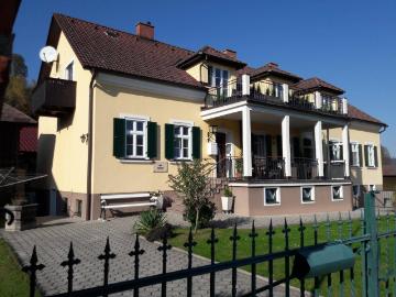 Sonnige Singlewohnung !
